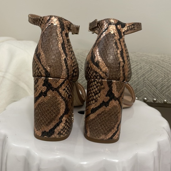 Sam Edelman Daniella Suede Snakeskin praline sandals - Picture 2 of 9